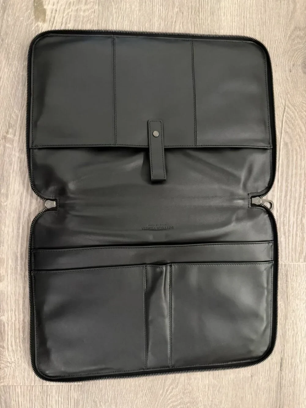 Bottega Veneta Intrecciato Messenger Bag / Briefcase